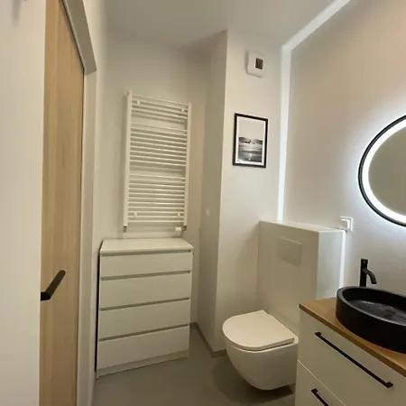 Golden Rose Metro & Park Appartement Warschau