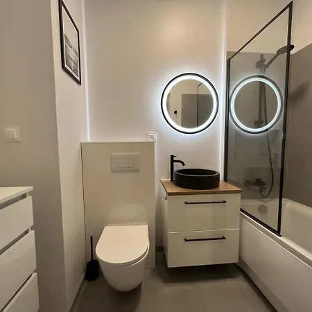 Golden Rose Metro & Park * Warschau