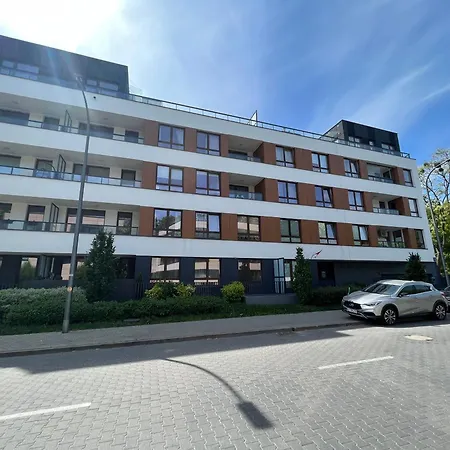 Golden Rose Metro & Park Appartement *